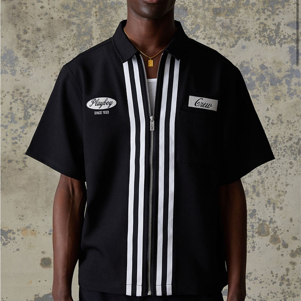 Playboy by Pacsun Black Zip Shirt Men’s Medium